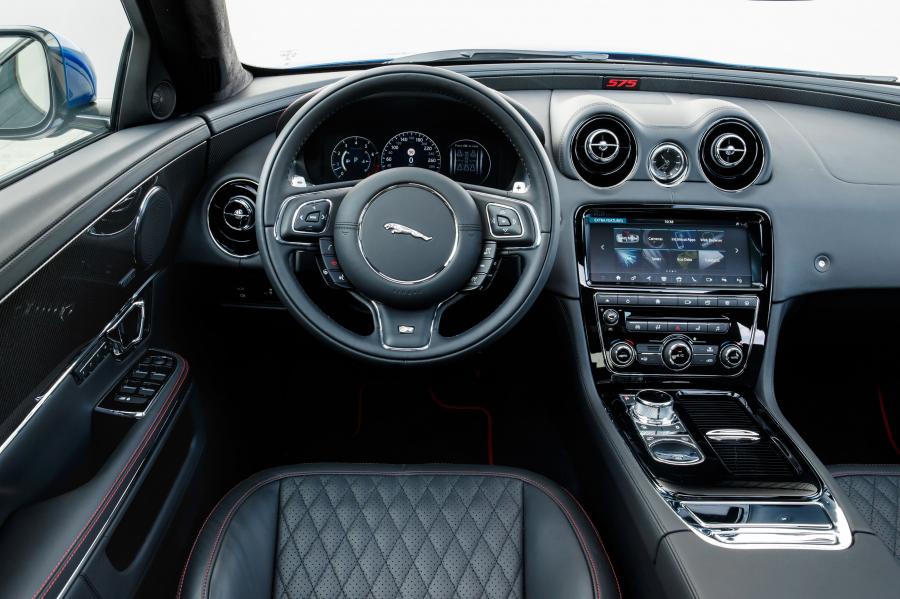 Торпедо Jaguar XJR575 (X351) 2017 года  (WW) (фото 27 из 46)